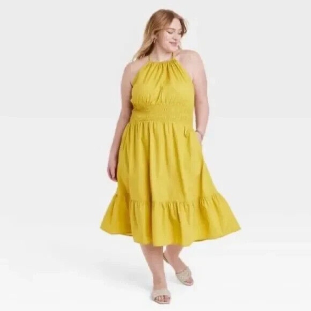 Women's Sleeveless Poplin Dress with Pockets